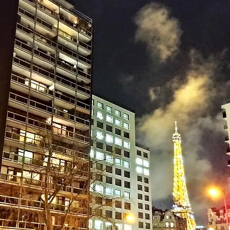 Elegant 48sqm Eiffel - View & Large Terrace * Parigi